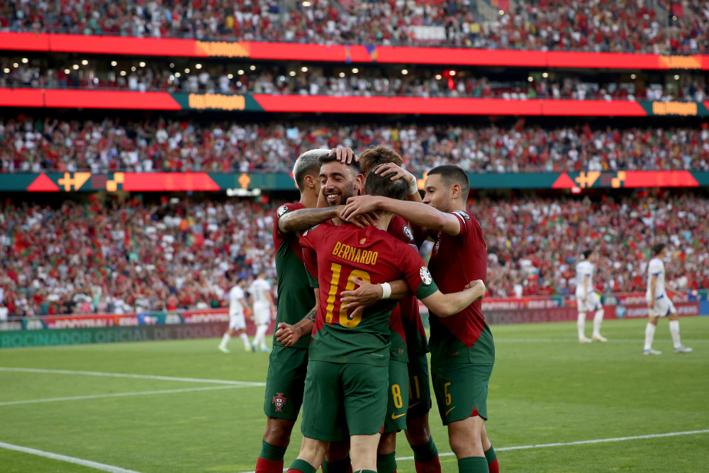  曼城锋线火力全开，客场五球横扫伯恩茅斯迎七连胜